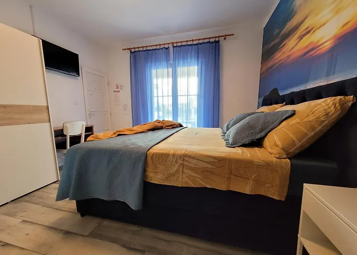 Katy Hotel Krk Town