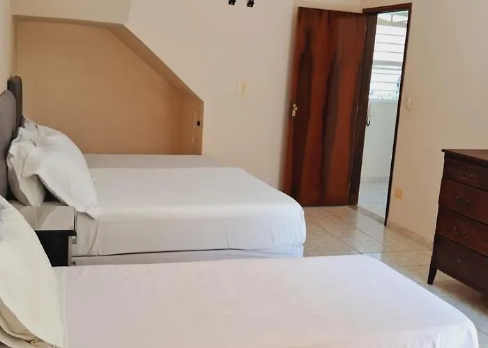 Casa Sta Amelia 3 Quartos, 3 Banheiros C/ Garagem São Roque