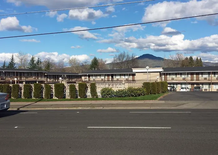 Rogue Valley Inn