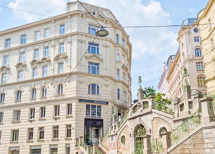 Pension Mozart - Vienna Center, Self Check-In