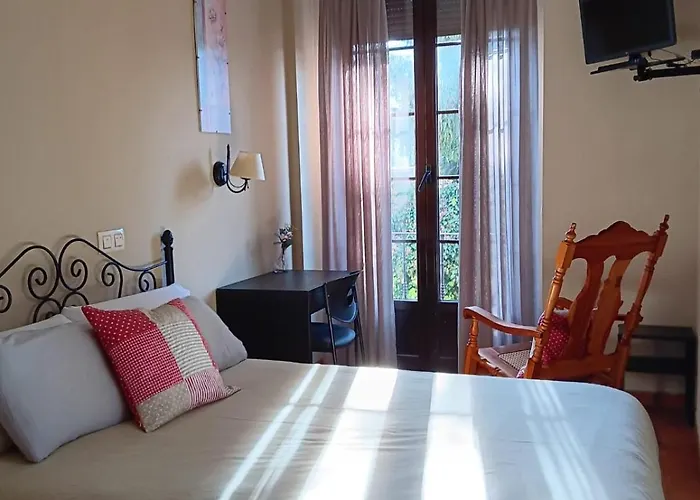 Hostal La Cigueña