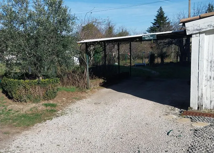 Domaine de Lazuel à 2,5km du centre ville Aubenas