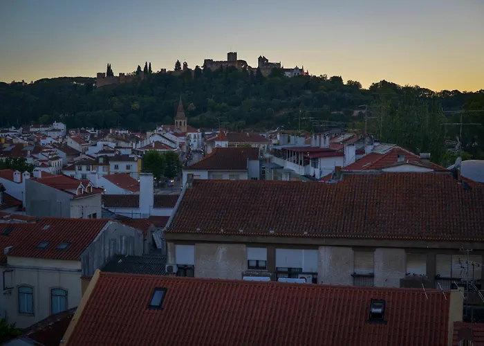 O Paço - Vintage Suites Tomar