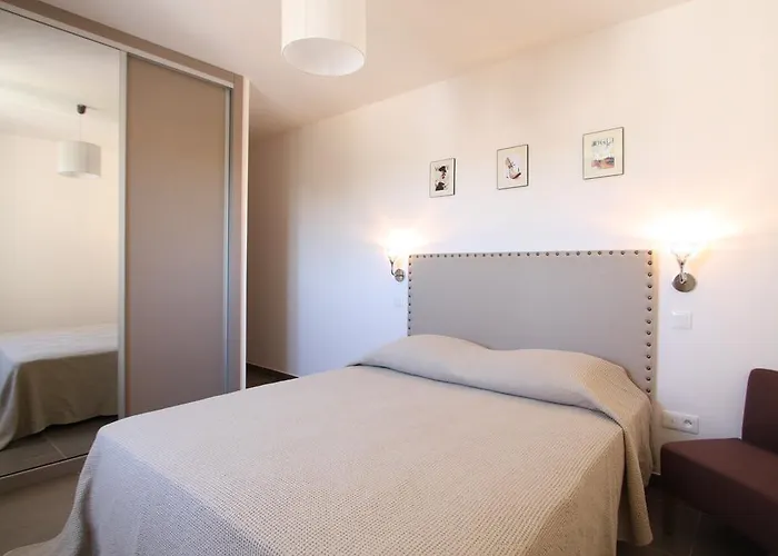 Residence Catherine Calvi 