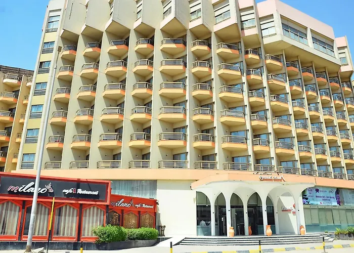 Aracan Pyramid Hotel Kafret el-Gabal