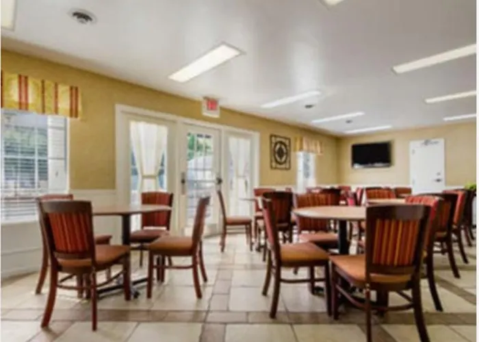 Baymont By Wyndham Greenville