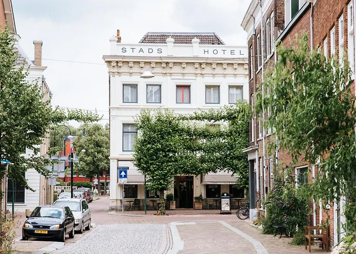 Stadshotel Steegoversloot