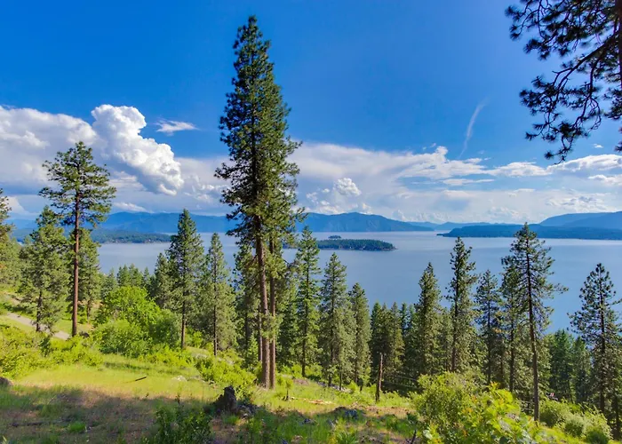 Seasons 331 - Penthouse Apartment Sandpoint