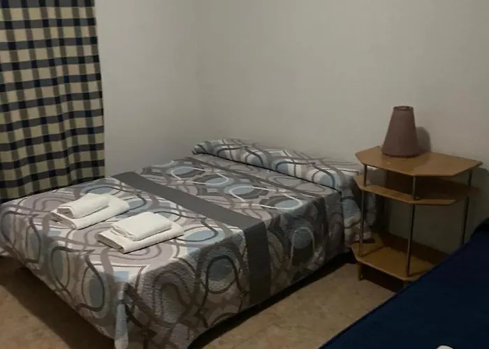 Hostal y Apartamentos la Vereda Ruidera