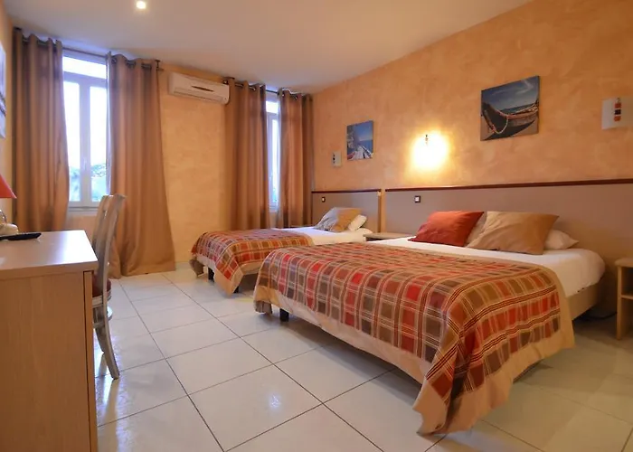Hotel Auberge de Bonpas Logis de France à Avignon