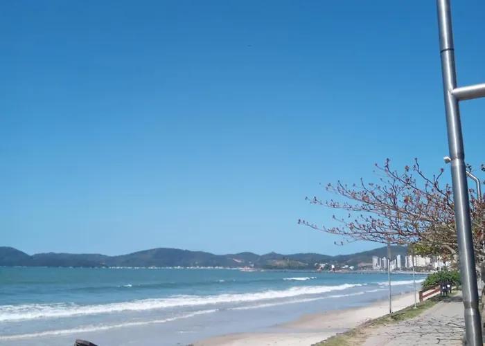 Locacao P M Costa Esmeralda Rua 321 Porto Belo