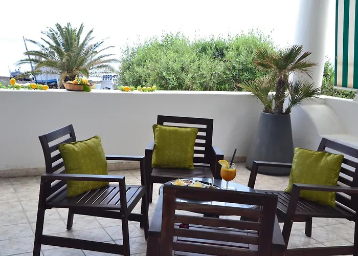 Stromboli Suite Apartment With Terrace Volcano & Sea View