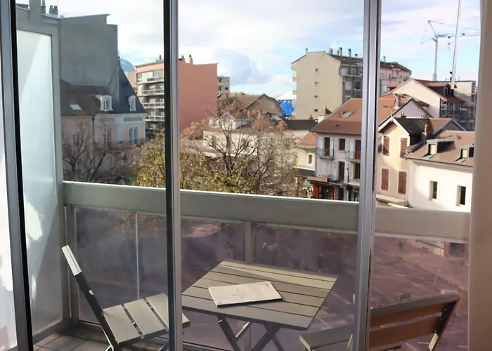 Hôtel Du Centre Annemasse