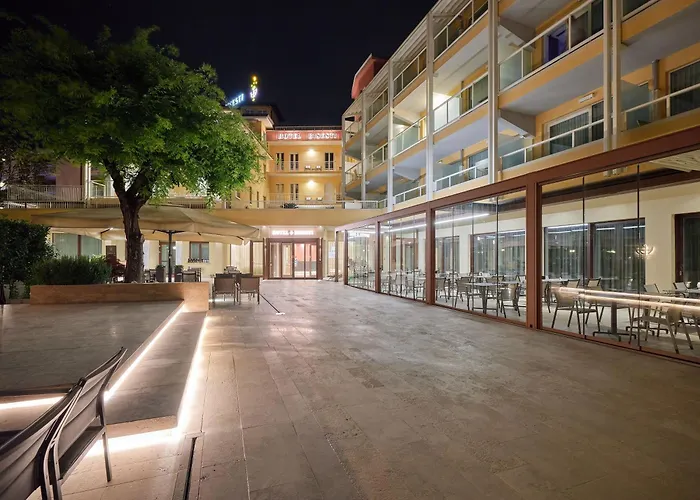 Hotel Bisesti ***S Garda 