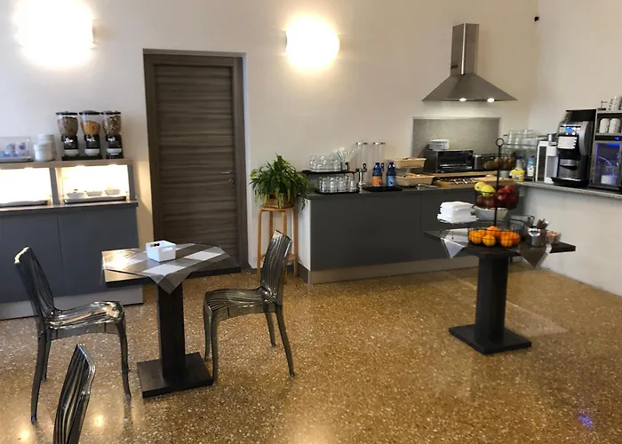 Hotel Cairoli Genova