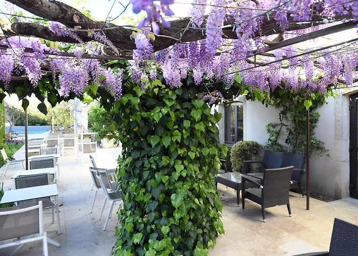 Hotel du Soleil et Spa Saint-Rémy-de-Provence