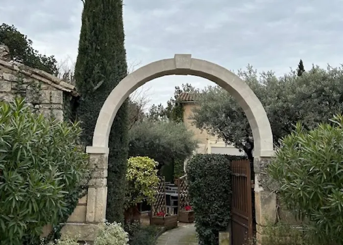 Hotel Mas Des Carassins à Saint-Rémy-de-Provence
