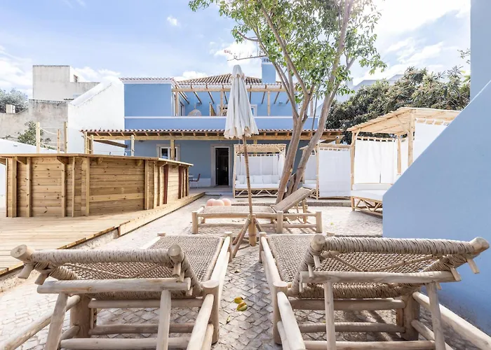 Amália Boutique Suites&Studios - by @ rita´s place
