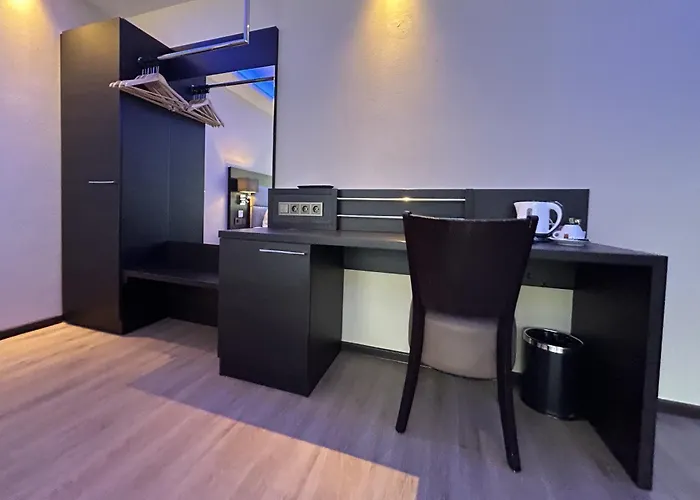 Zi Hotel