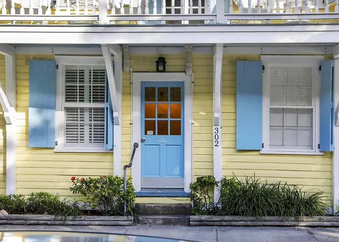 Tranquillity Guest House Key West