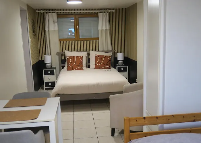Hotel Les Collinades de Chalons