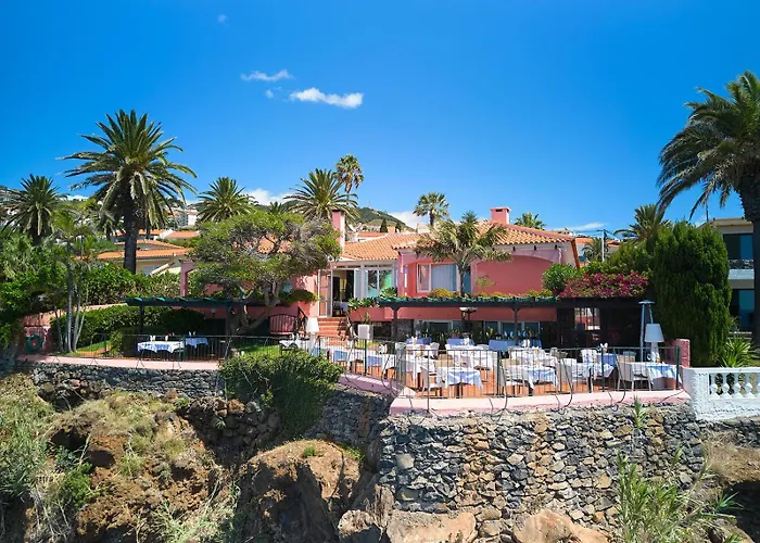 Inn & Art Madeira Caniço