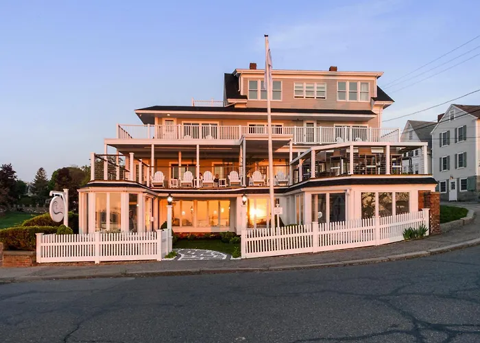 The Cove At Rockport Hotel