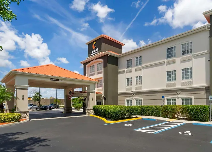 Comfort Inn & Suites Port Charlotte-Punta Gorda