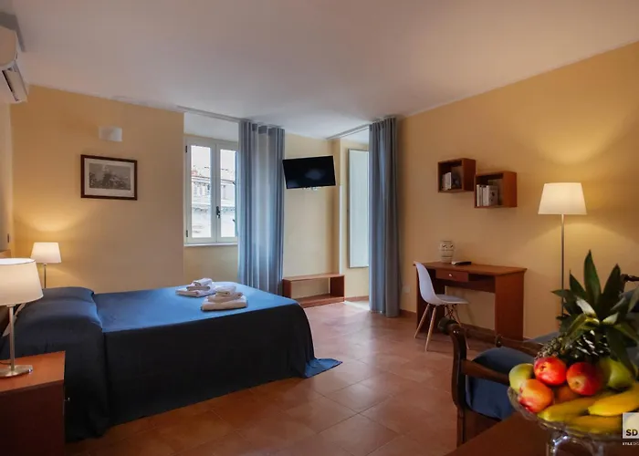 Palazzo Toraldo Di Francia Acomodação com café da manhã Tropea