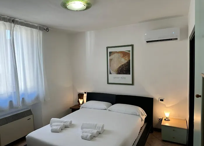 Hotel Casa Carlotta Follonica