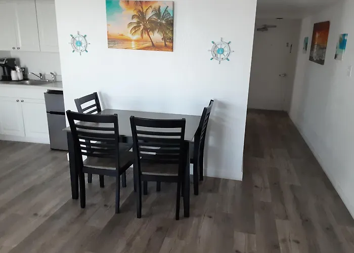 Sandalwood Beach Resort North Redington Beach