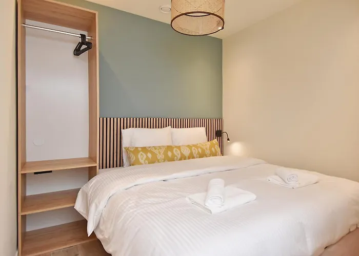 Four Star Apartments - Keizerstraat Den Haag