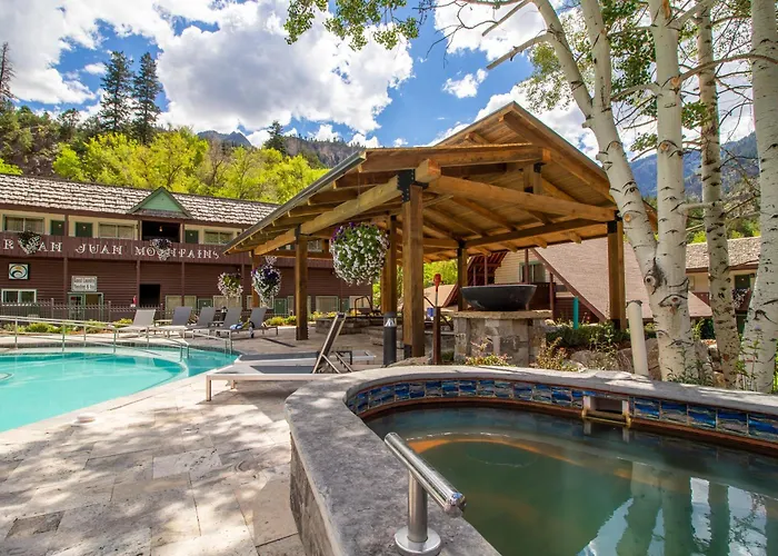 Twin Peaks Lodge & Hot Springs Ouray