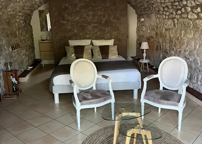 Gite De La Cappella - Chambre D'Hôtes A Volta Aubenas