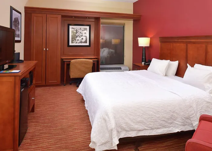 Pickerington Hotels