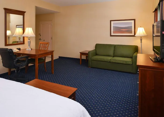 Hampton Inn And Suites Fredericksburg South