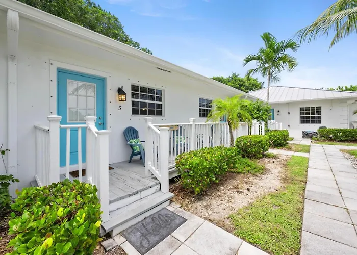 Seahorse Beach Bungalows