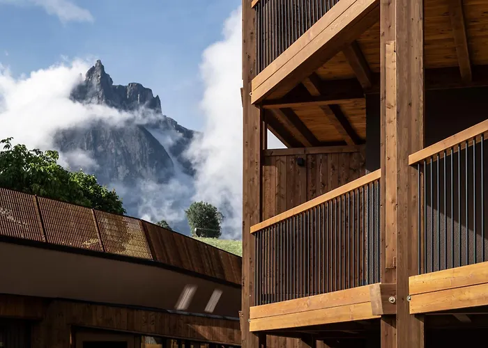 Hotel Alpenroyal Kastelruth