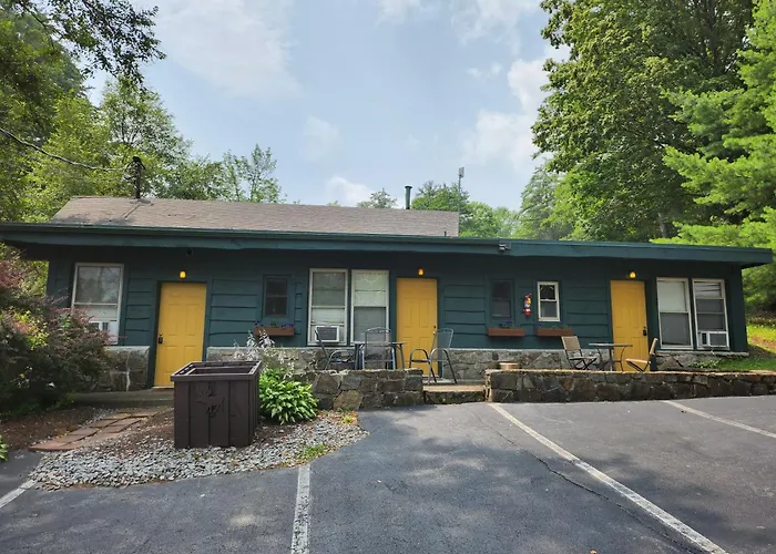 Adirondack Diamond Point Lodge Lake George