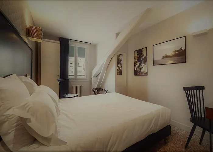 Urban Style Hotel Des Carmes Aurillac