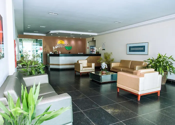 Hotel Equinocios Executive