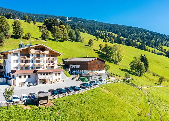 Hotel Vorderronach Sommer-Joker-Card in Saalbach&Parkplatz