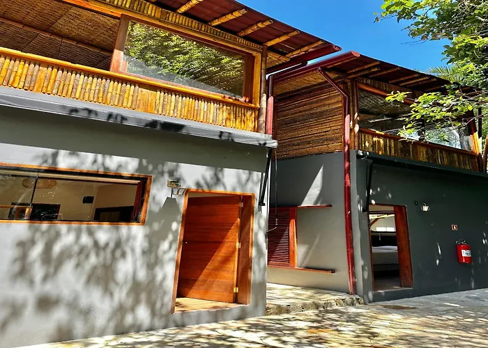 Oyo Deck Da Villa Pousada Hotel Picinguaba
