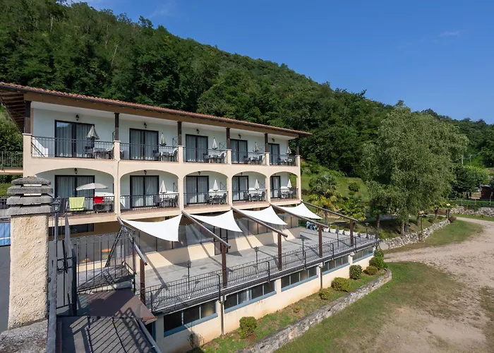 Hotel Fontaine Bleue