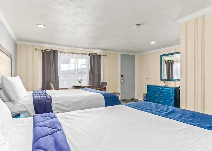 Tides Motel - Hampton Beach