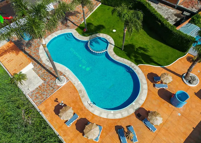 Hotel Los Naranjos A Revolta