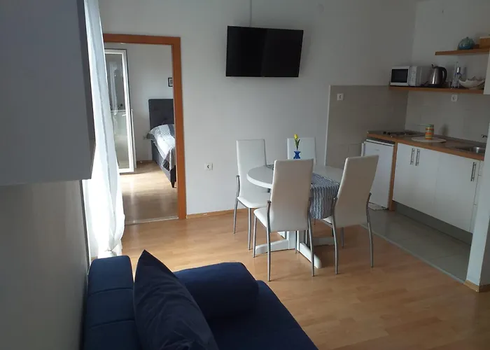 Apartmani Riba Makarska
