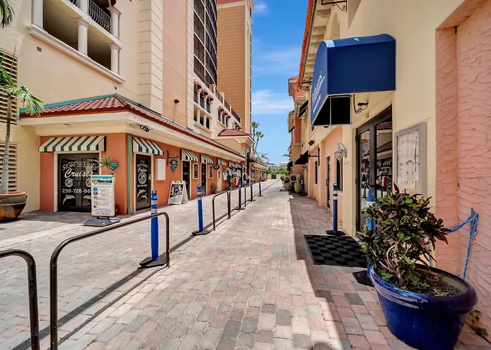 Cape Harbour Haven Apartment Cape Coral