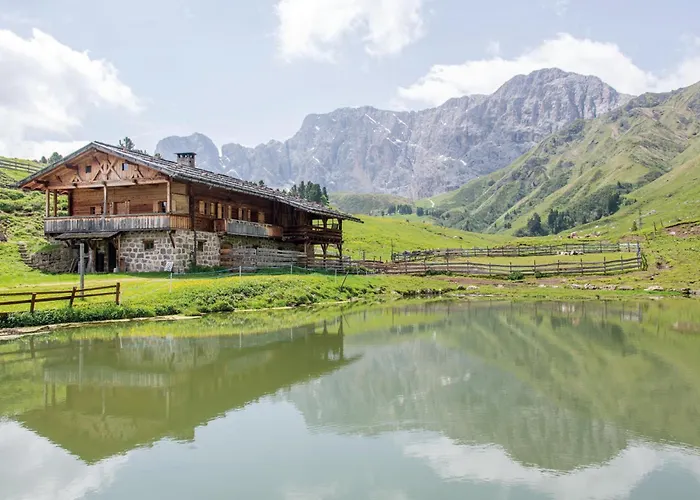 Mahlknechthuette Seiseralm Seiser Alm