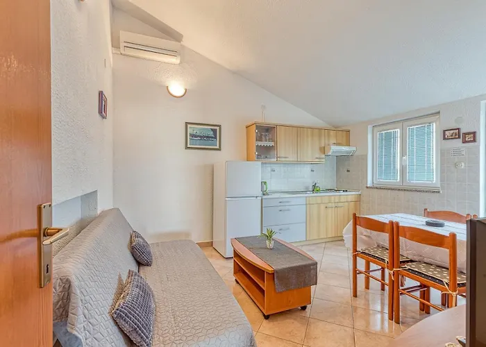Apartment Vilma Funtana